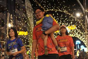 BIB: 4664, 4005
                            <button type="button" onclick="openModal(26274605)" class="btn btn-primary btn-sm float-right btn-popup" data-toggle="modal" data-target=".modal-high-quality">
                        <i class="fas fa-shopping-cart"></i> Add to Cart
                    </button>
                                            <button type="button" onclick="isThisMe(26274605, true)" class="btn btn-success btn-sm float-right btn-popup btn-isme hidden" data-toggle="tooltip" data-placement="bottom" title="นี่คือรูปของคุณใช่ไหม คลิกที่นี่เพื่อเอาเข้าอัลบั้ม">
                        <i class="fas fa-plus"></i> Add to album
                    </button>
                    <button type="button" onclick="isThisMe(26274605, false)" class="btn btn-warning btn-sm float-right btn-popup btn-isnotme hidden">
                        <i class="fas fa-ban"></i> Remove from album
                    </button>